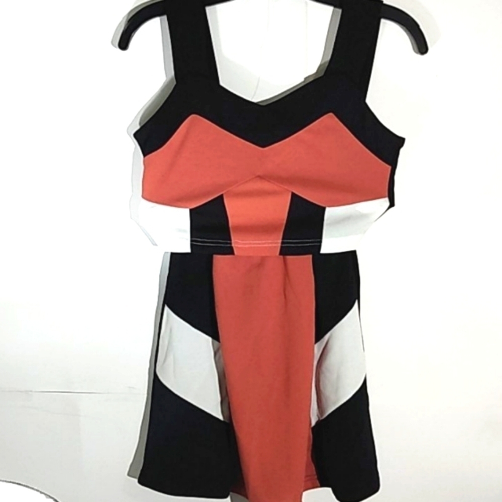 ZAFUL BLACK WHITE  PINK CROP TANK TOP MINI SKIRT 2 PIECE SET SIZE 4 NWT